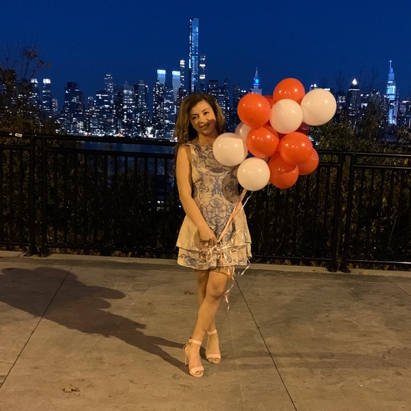 Meet your Posher, Alba - Picture 1 of 2